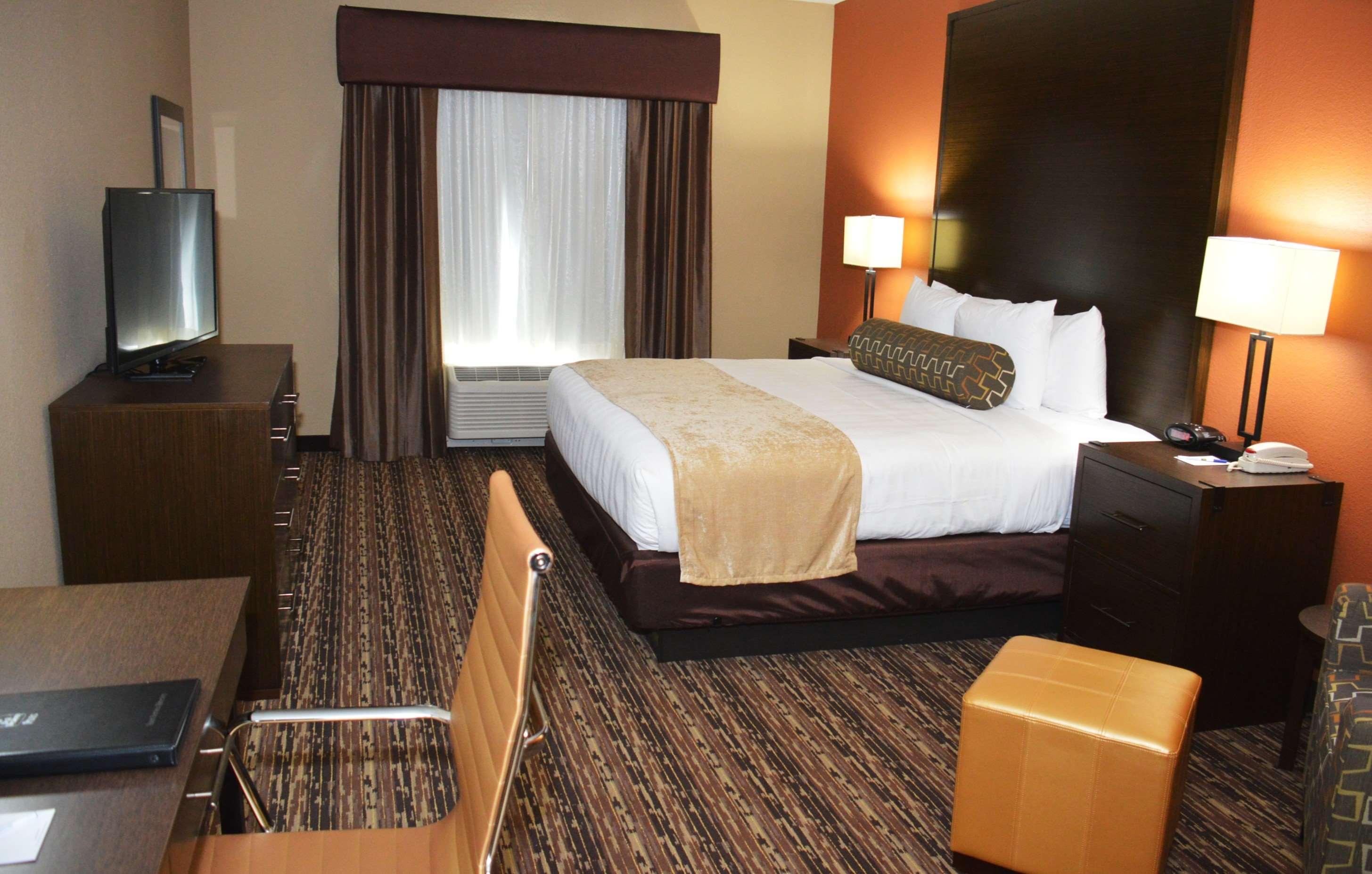 Best Western Plus Elmendorf Hotel Exterior foto